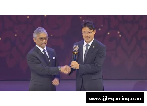 王康：从草根到巅峰，足球征途